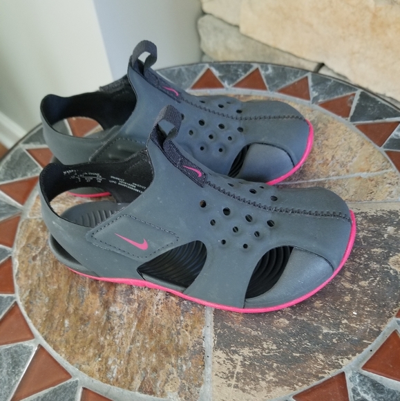 nike sunray protect water shoes